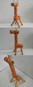 Animais com rolo de papel higienico - jirafa