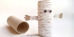 Animais com rolo de papel higiênico - Múmia