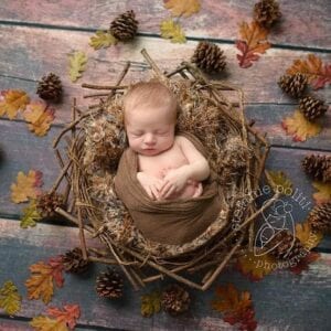 Fotos newborn com tema de outono